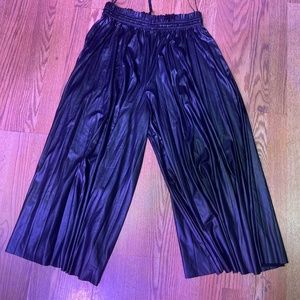 Zara Black palazzo pants medium
